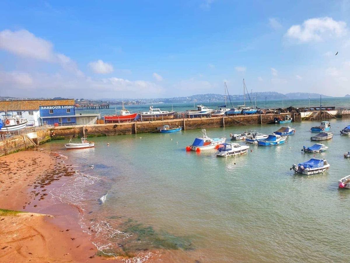 Singer House: Seafront Garden Flat with Parking Apartment Paignton Exterior photo