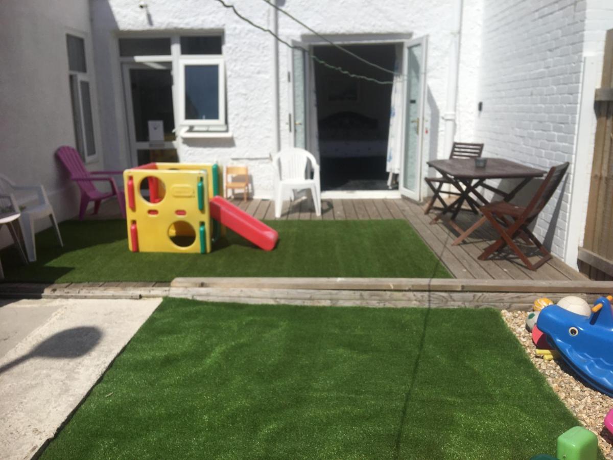 Singer House: Seafront Garden Flat with Parking Apartment Paignton Exterior photo